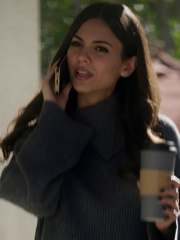 Suits LA S01 Victoria Justice Grey Asymmetric Sweater Suits LA S01 Victoria Justice Grey Asymmetric Sweater