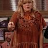 TV Series Happys Place Season 2 Melissa Peterman Velvet Embroidery Top